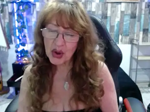 KarimaSarabe online show from 4, 12, 2024