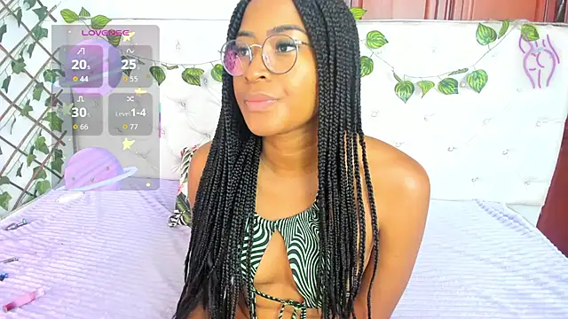 Snapshot of Andrea_Williams24 chatting on 30, 9, 2025 Andrea Williams24 online show from 30, 9, 2025