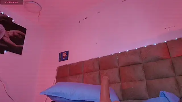  sex mia online show from 13, 9, 2025