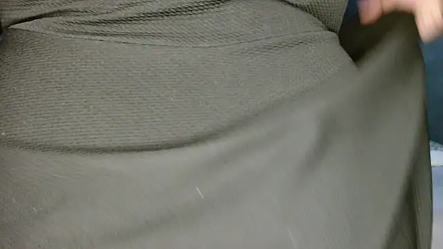 Snapshot of CURVEYDOLLXX chatting on 18, 12, 2025 CURVEYDOLLXX online show from 18, 12, 2025