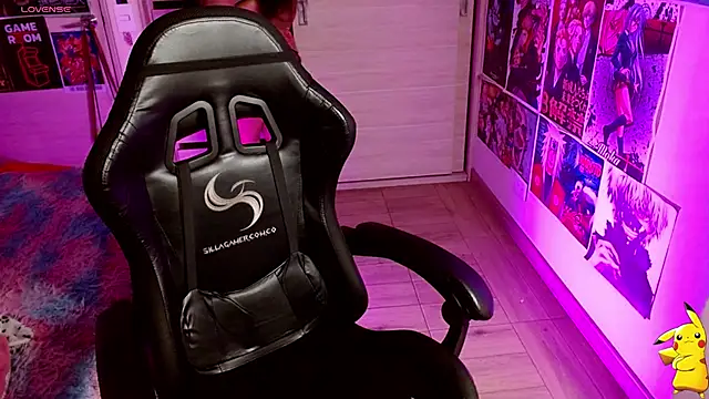 Snapshot of Emmachan19 chatting on 24, 9, 2025 Emmachan19 online show from 24, 9, 2025