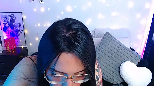 Isa Maiden1 online show from 2, 6, 2026