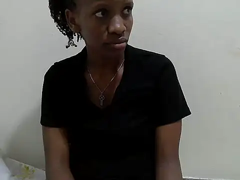 prettybeee online show from 26, 10, 2025