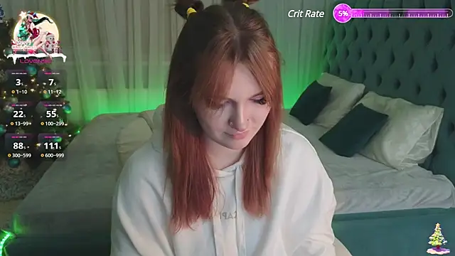 Snapshot of _Chlo__e chatting on 5, 1, 2025 Chlo e online show from 5, 1, 2025