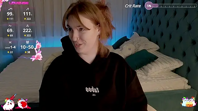 Snapshot of _Chlo__e chatting on 7, 2, 2025 Chlo e online show from 7, 2, 2025