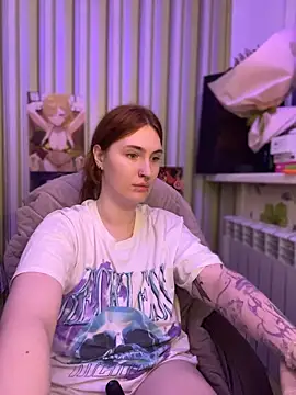 Snapshot of _Chlo__e chatting on 17, 11, 2025 Chlo e online show from 17, 11, 2025