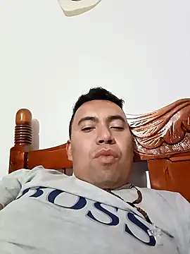 Snapshot of Diego_leon27 chatting on 8, 1, 2025 Diego leon27 online show from 8, 1, 2025