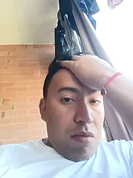 Snapshot of Diego_leon27 chatting on 12, 1, 2025 Diego leon27 online show from 12, 1, 2025