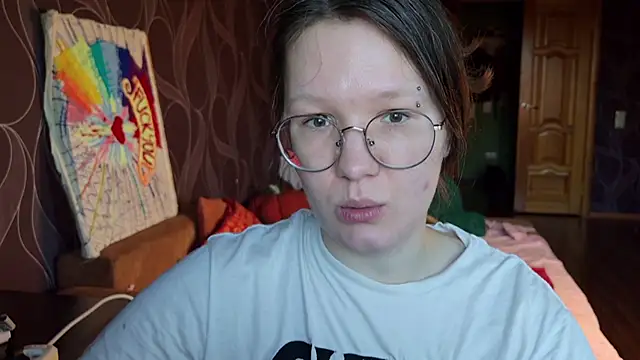 Snapshot of MiriamOr chatting on 15, 11, 2025 MiriamOr online show from 15, 11, 2025