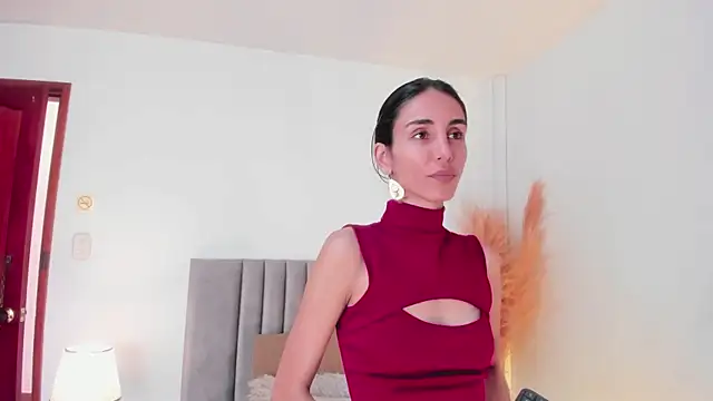 Snapshot of Nina_Cavaali chatting on 30, 1, 2025 Nina Cavaali online show from 30, 1, 2025
