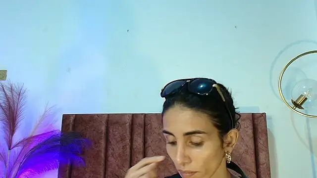 Snapshot of Nina_Cavaali chatting on 20, 9, 2025 Nina Cavaali online show from 20, 9, 2025