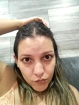 Mia Hampton online show from 17, 1, 2025