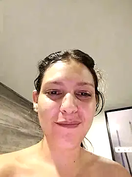 Mia Hampton online show from 15, 2, 2025