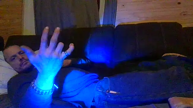 Snapshot of KBONE36 chatting on 4, 2, 2025 KBONE36 online show from 4, 2, 2025