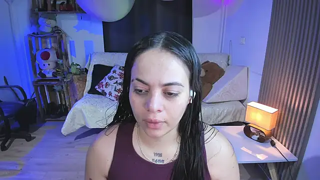 Cuttiealice online show from 9, 2, 2025