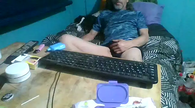 Snapshot of malekon76 chatting on 12, 1, 2025 malekon76 online show from 12, 1, 2025