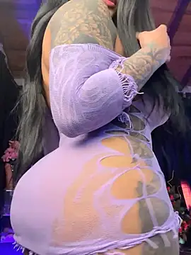 Snapshot of monroe_777 chatting on 4, 11, 2025 monroe 777 online show from 4, 11, 2025