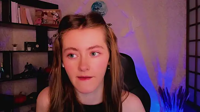 Snapshot of KateCuddle chatting on 9, 12, 2024 KateCuddle online show from 9, 12, 2024
