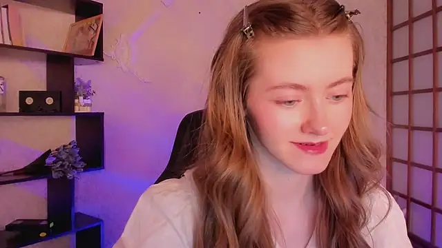Snapshot of KateCuddle chatting on 21, 1, 2025 KateCuddle online show from 21, 1, 2025