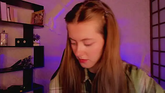 Snapshot of KateCuddle chatting on 28, 1, 2025 KateCuddle online show from 28, 1, 2025