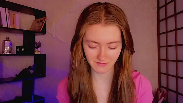 Snapshot of KateCuddle chatting on 12, 2, 2025 KateCuddle online show from 12, 2, 2025