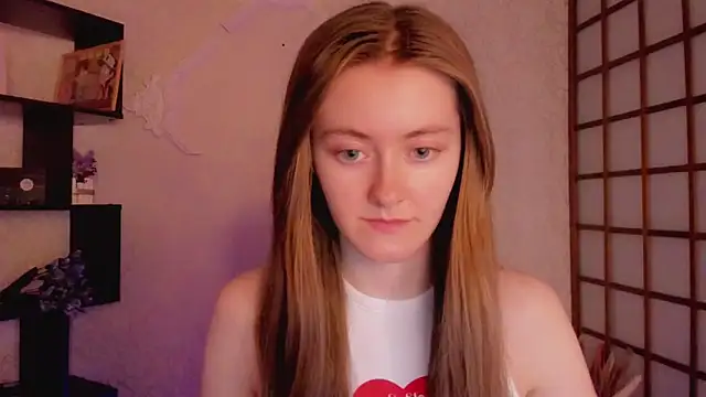 Snapshot of KateCuddle chatting on 19, 2, 2025 KateCuddle online show from 19, 2, 2025