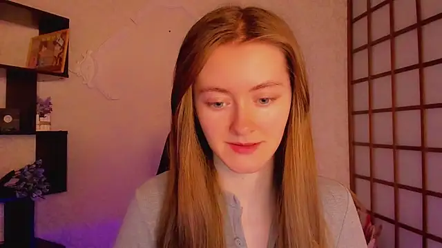Snapshot of KateCuddle chatting on 20, 2, 2025 KateCuddle online show from 20, 2, 2025