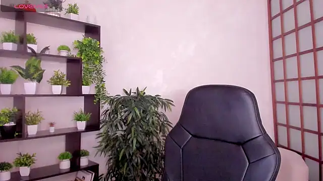 KateCuddle online show from 26, 11, 2025