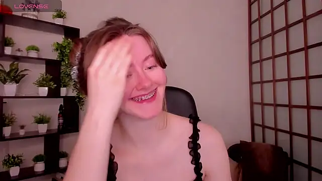 KateCuddle online show from 13, 2, 2026