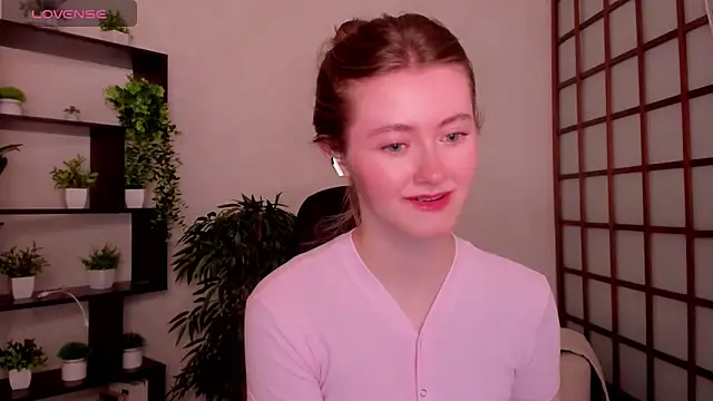 KateCuddle online show from 15, 6, 2026
