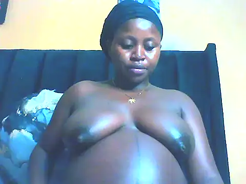 Snapshot of EboniesBelle chatting on 22, 6, 2026 EboniesBelle online show from 22, 6, 2026