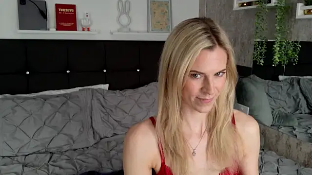 Snapshot of Amber_riivers chatting on 7, 3, 2025 Amber riivers online show from 7, 3, 2025