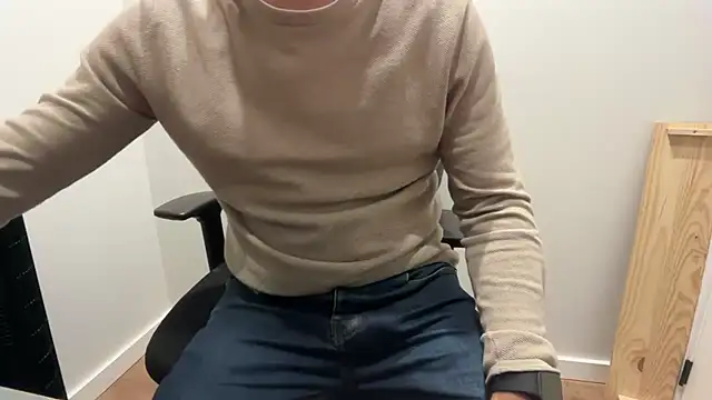 rickyi2023 online show from 2, 11, 2025