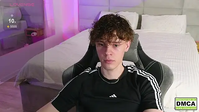 cute thomas online show from 20, 3, 2025