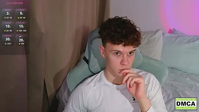 cute thomas online show from 4, 12, 2025