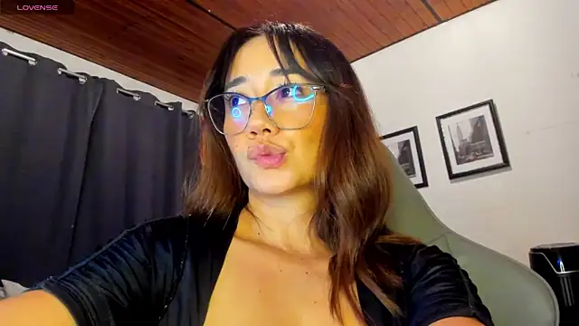 Snapshot of sofimendoza chatting on 22, 12, 2025 sofimendoza online show from 22, 12, 2025