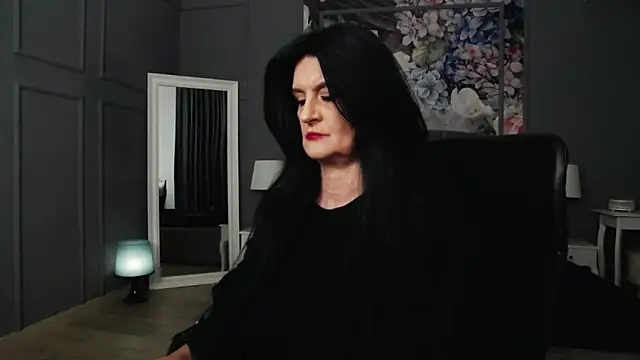 DomMelissaW online show from 9, 3, 2025