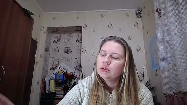 Snapshot of dream_alexa chatting on 17, 12, 2025 dream alexa online show from 17, 12, 2025