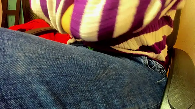 Snapshot of Persephoni chatting on 15, 2, 2025 Persephoni online show from 15, 2, 2025