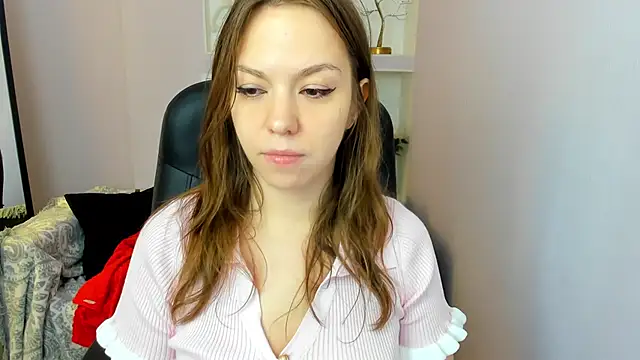 Snapshot of Persephoni chatting on 2, 7, 2026 Persephoni online show from 2, 7, 2026