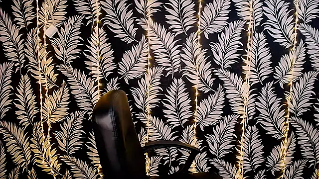 Olivia playful online show from 3, 2, 2025