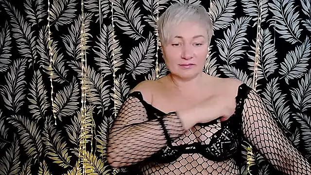 Olivia playful online show from 18, 9, 2025