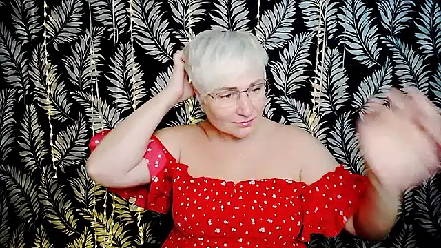 Snapshot of Olivia_playful chatting on 14, 6, 2026 Olivia playful online show from 14, 6, 2026