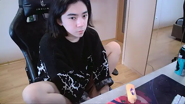 Snapshot of Judame_Aoi chatting on 14, 12, 2024 Judame Aoi online show from 14, 12, 2024