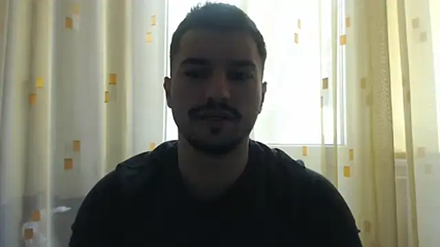 Snapshot of alex_blu chatting on 23, 4, 2026 alex blu online show from 23, 4, 2026