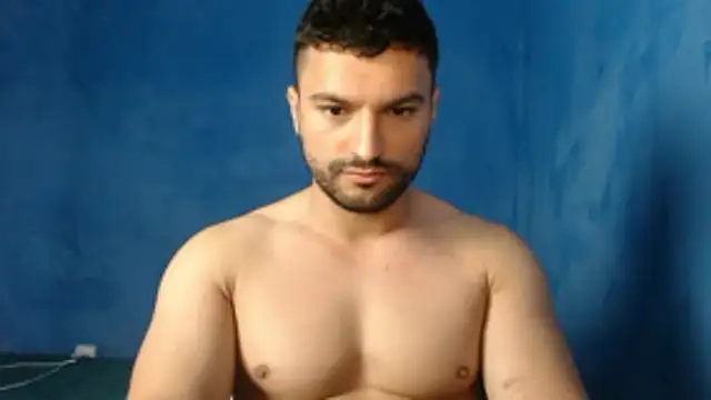 Snapshot of alex_blu chatting on 31, 5, 2026 alex blu online show from 31, 5, 2026