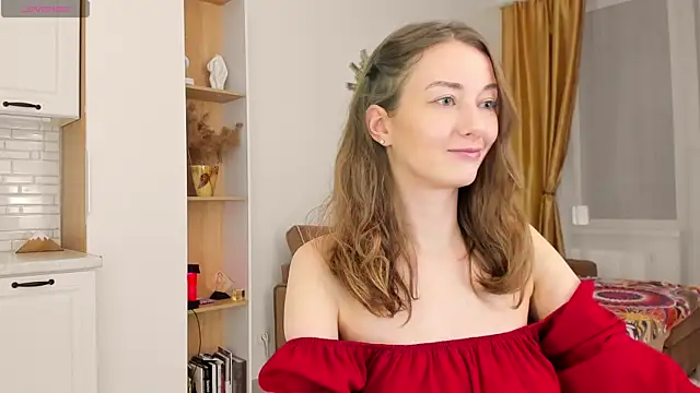 Kelly Summers online show from 5, 3, 2025