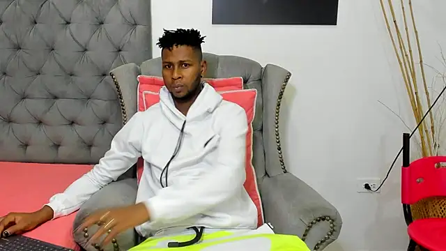 Snapshot of santhi_lee chatting on 30, 1, 2025 santhi lee online show from 30, 1, 2025