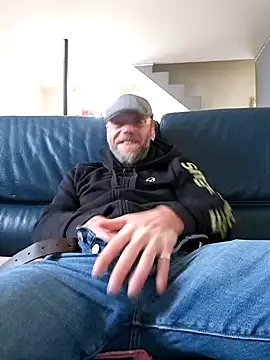 eddouxxx78 online show from 6, 1, 2025