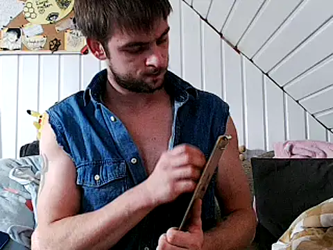 Snapshot of Youngtimer_1997 chatting on 30, 10, 2025 Youngtimer 1997 online show from 30, 10, 2025